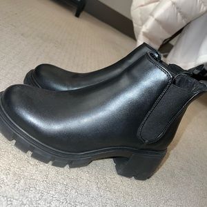Steve Madden chunky heeled boots